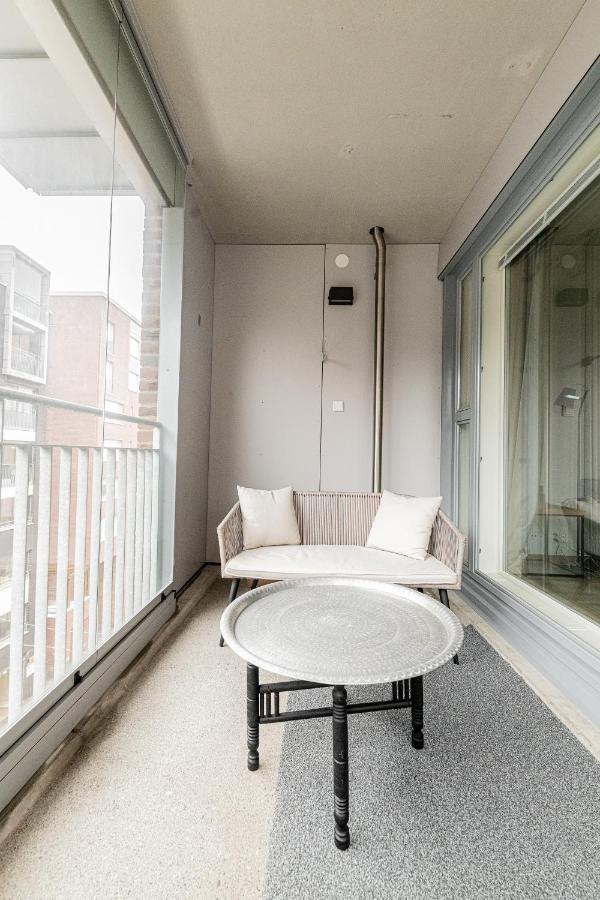 Apartment, Sleepwell, Tyynimeri With Private Parking And Optional Private Sauna Helsinki Luaran gambar